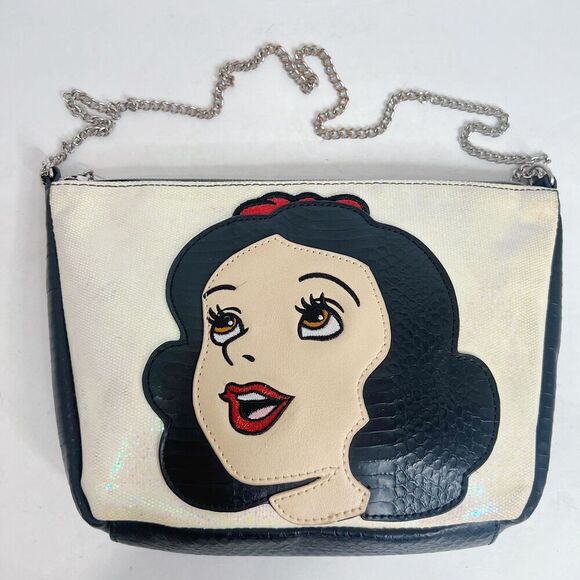Danielle Nicole x Disney Snow White Evil Queen Double Sided Purse Shoulder Bag - Picture 2 of 9